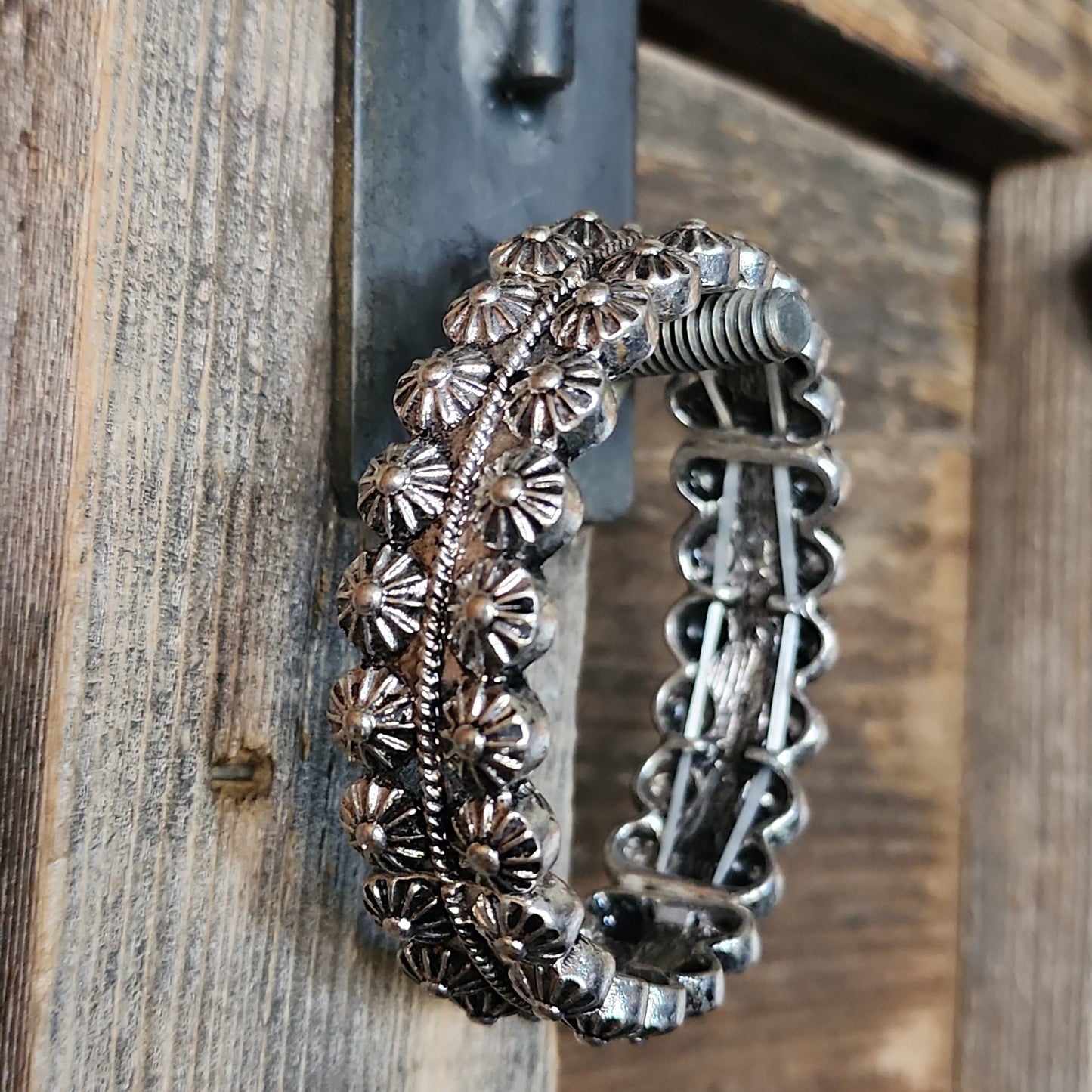 Silver Jubilee stretch bracelet