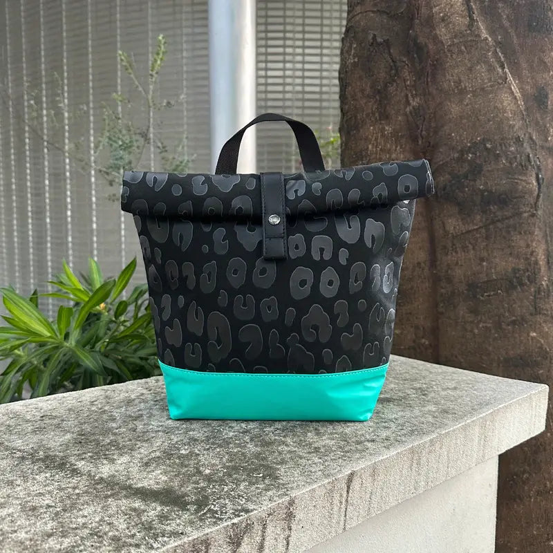 JNM Personal Softshell Small Cooler