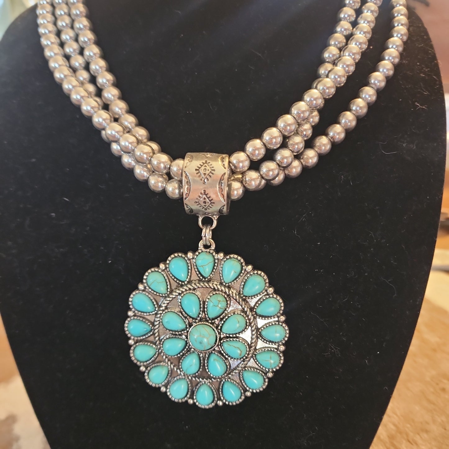 Hesston Turquoise Concho Silvertone Necklace and Earrings Set