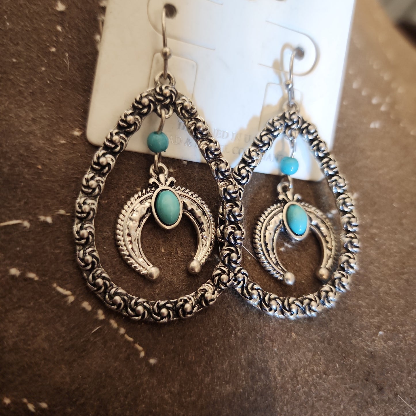 Crypretty Turquoise and Silver Teardrop Earring